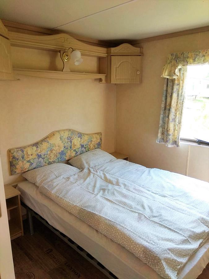 Mobilheimy U Prehrady Hotel Horni Dunajovice Luaran gambar